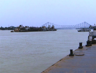 Calcutta port (W Nengal-NE India)