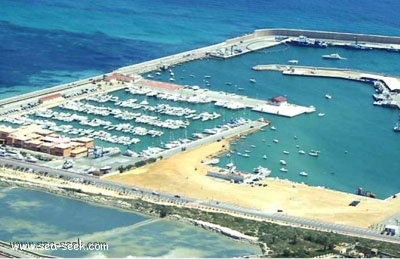 Marina de Las Salinas (Murcia)