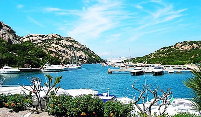 Marina dell'Orso (Poltu Quatu) (Sardegna)