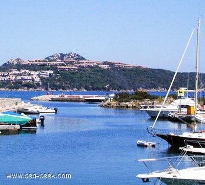 Porto turistico di Punta Marana (Sardegna)