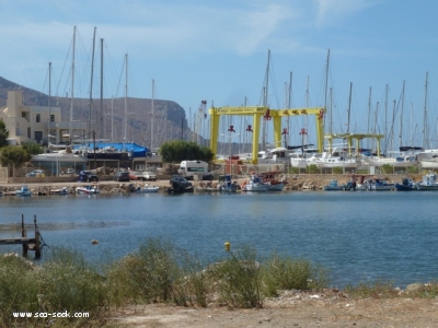 Port et Marina Lakki (Leros) (Greece)