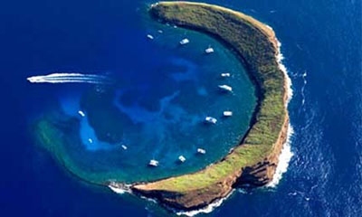 Molokini crater (Maui Hawaii)