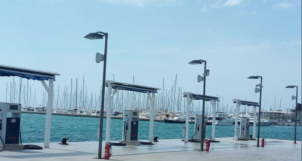 Split marina