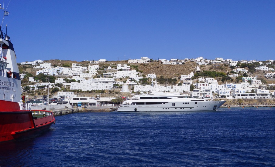 Port Mykonos  (Greece)