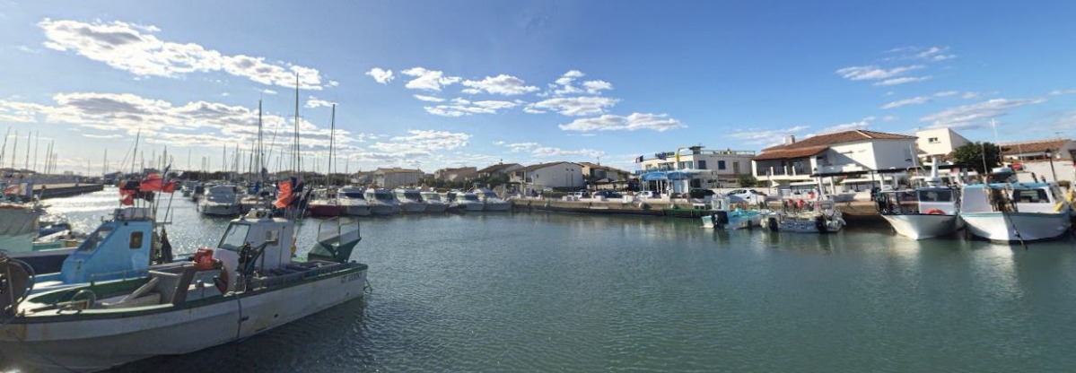 Saintes-Maries-de-la-mer Port Gardian