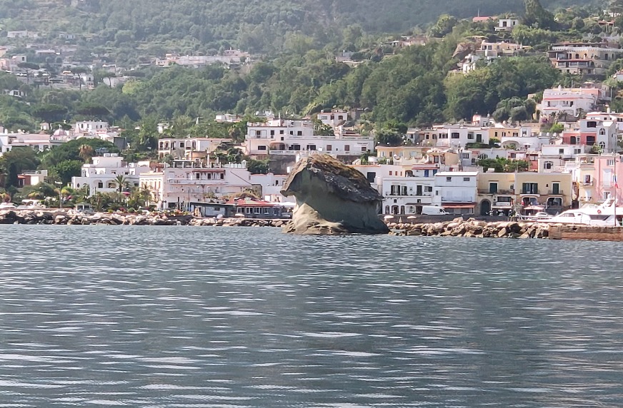 Porto di Lacco Ameno