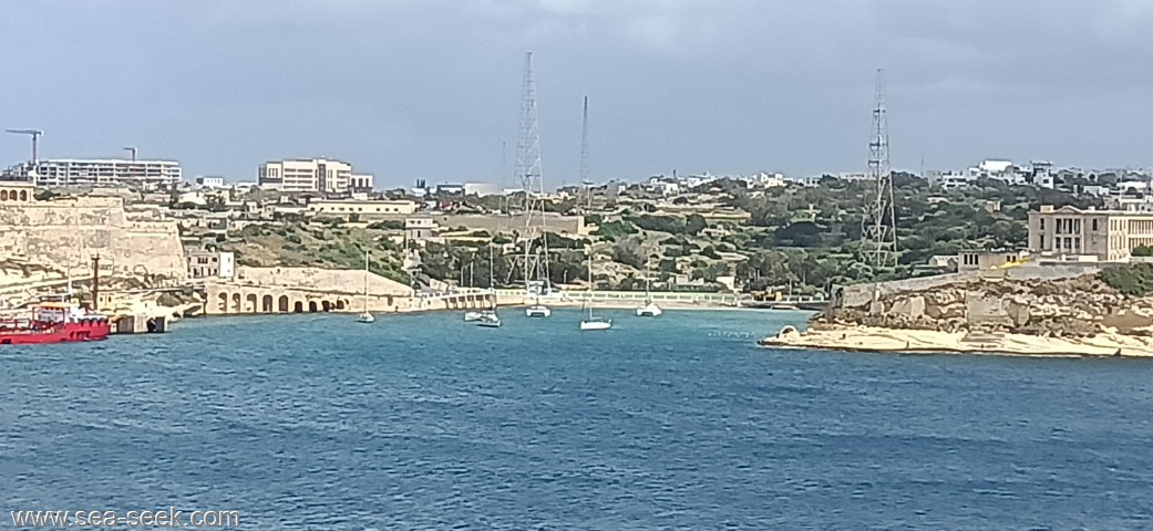 Rinella Bay